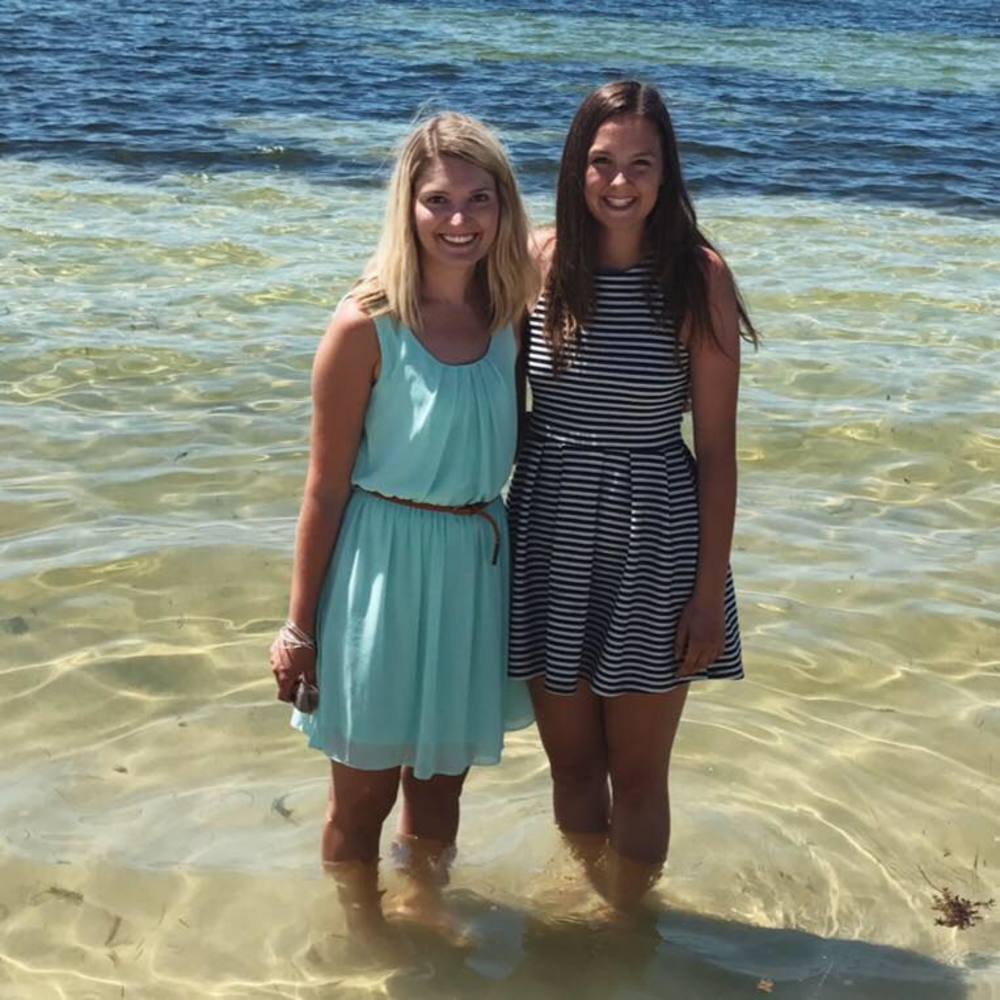 Meet your Posher, Danielle